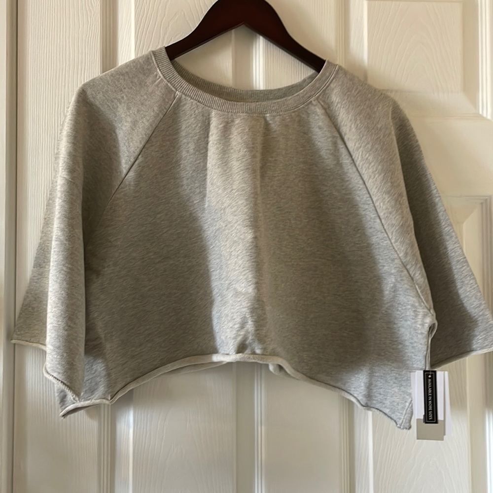 BP cropped raglan sweatshirt heather gray